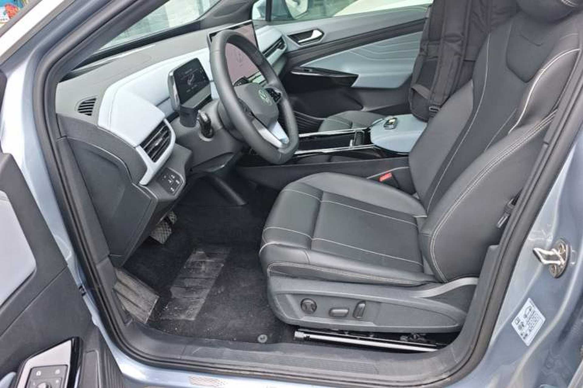 Used Volkswagen ID.4 X 2025 Smart Version Pure & Intelligent Enjoyment Edition Left Front Seat