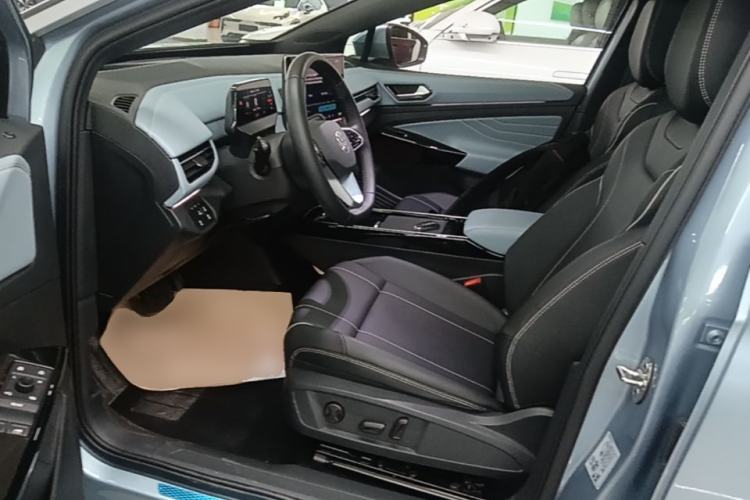 Used Volkswagen ID.4 X 2025 Smart Version Pure & Intelligent Enjoyment Edition Left Front Seat