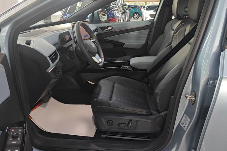 Used Volkswagen ID.4 X 2025 Smart Version Pure & Intelligent Enjoyment Edition Left Front Seat