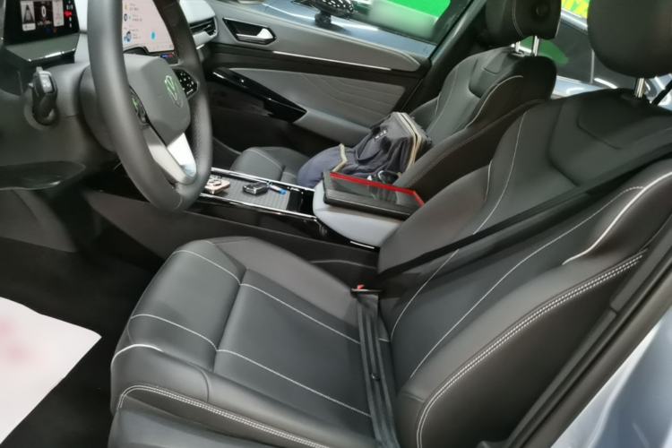 Used Volkswagen ID.4 X 2025 Smart Version Pure & Intelligent Enjoyment Edition Left Front Seat