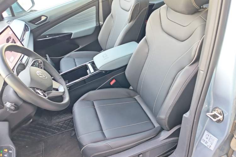 Used Volkswagen ID.4 X 2025 Smart Version Pure & Intelligent Enjoyment Edition Left Front Seat