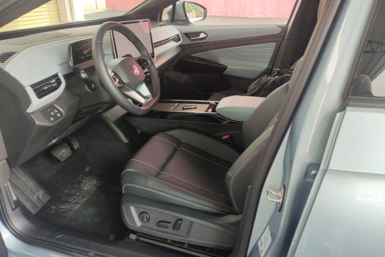 Used Volkswagen ID.4 X 2025 Smart Version Pure & Intelligent Enjoyment Edition Left Front Seat