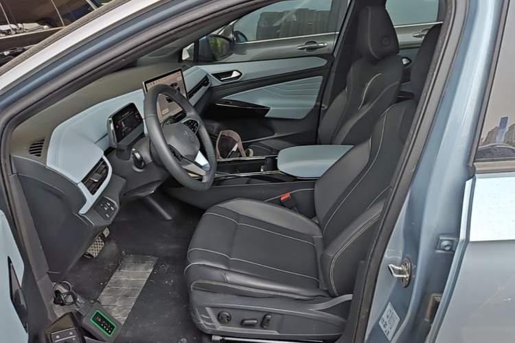 Used Volkswagen ID.4 X 2025 Smart Version Pure & Intelligent Enjoyment Edition Left Front Seat