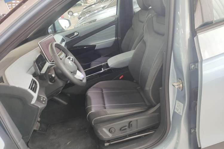 Used Volkswagen ID.4 X 2025 Smart Version Pure & Intelligent Enjoyment Edition Left Front Seat