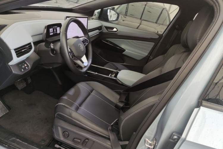 Used Volkswagen ID.4 X 2025 Smart Version Pure & Intelligent Enjoyment Edition Left Front Seat