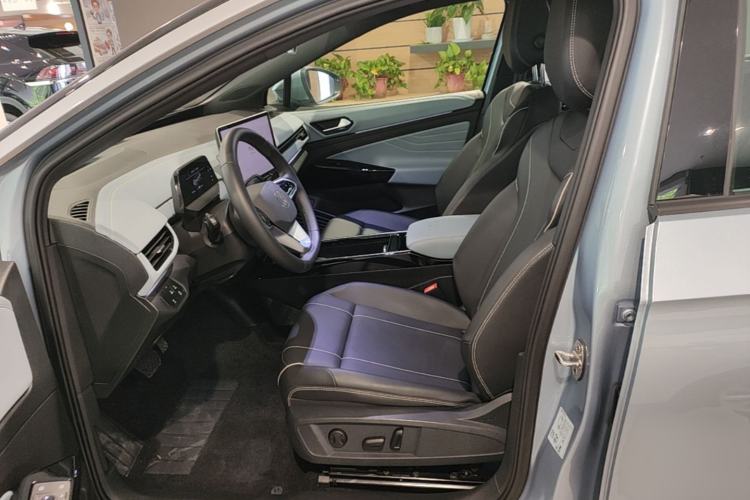 Used Volkswagen ID.4 X 2025 Smart Version Pure & Intelligent Enjoyment Edition Left Front Seat