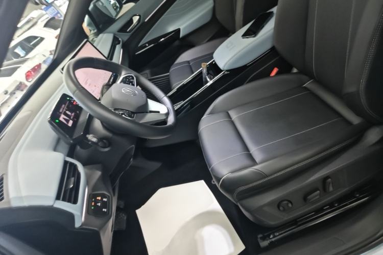 Used Volkswagen ID.4 X 2025 Smart Version Pure & Intelligent Enjoyment Edition Left Front Seat