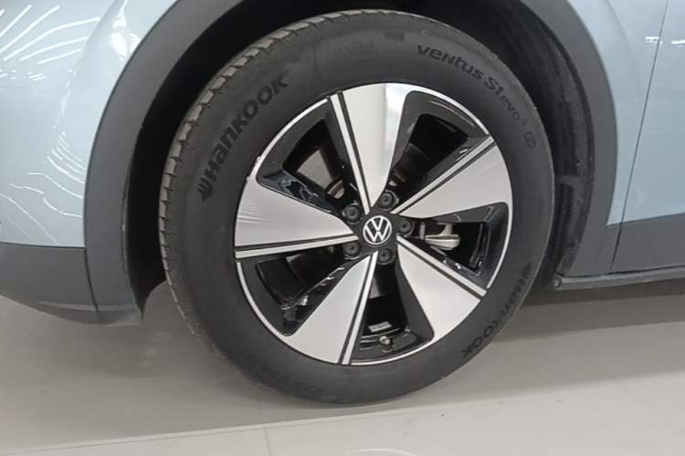 Used Volkswagen ID.4 X 2025 Smart Version Pure & Intelligent Enjoyment Edition Left Front Wheel Hub