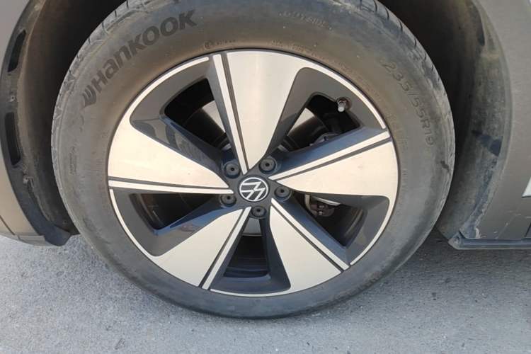 Used Volkswagen ID.4 X 2025 Smart Version Pure & Intelligent Enjoyment Edition Left Front Wheel Hub