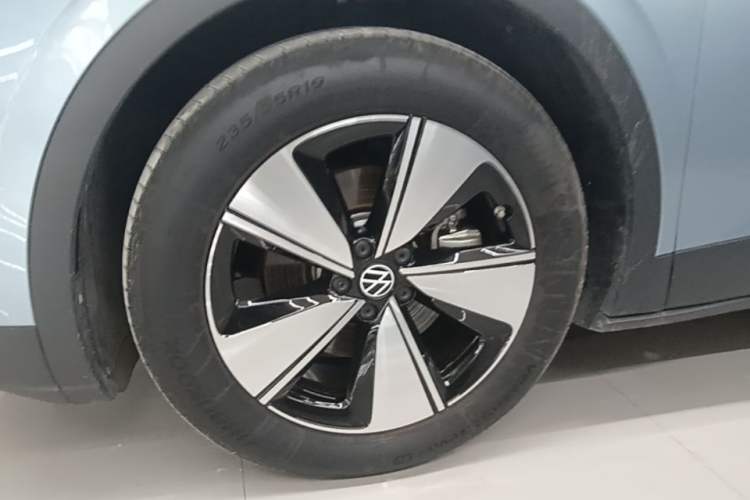 Used Volkswagen ID.4 X 2025 Smart Version Pure & Intelligent Enjoyment Edition Left Front Wheel Hub