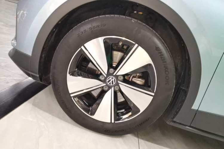 Used Volkswagen ID.4 X 2025 Smart Version Pure & Intelligent Enjoyment Edition Left Front Wheel Hub