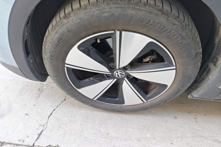 Used Volkswagen ID.4 X 2025 Smart Version Pure & Intelligent Enjoyment Edition Left Front Wheel Hub