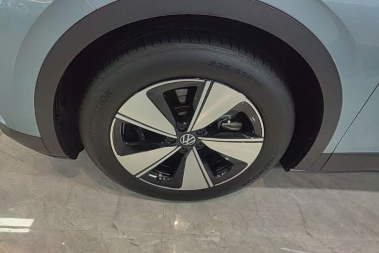 Used Volkswagen ID.4 X 2025 Smart Version Pure & Intelligent Enjoyment Edition Left Front Wheel Hub
