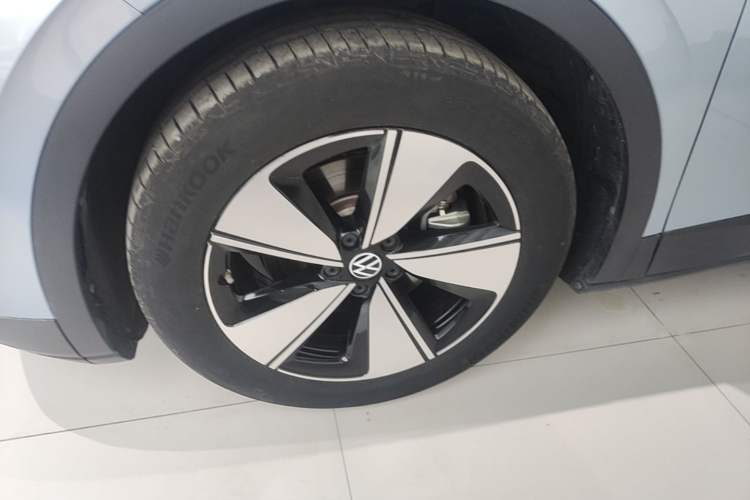 Used Volkswagen ID.4 X 2025 Smart Version Pure & Intelligent Enjoyment Edition Left Front Wheel Hub