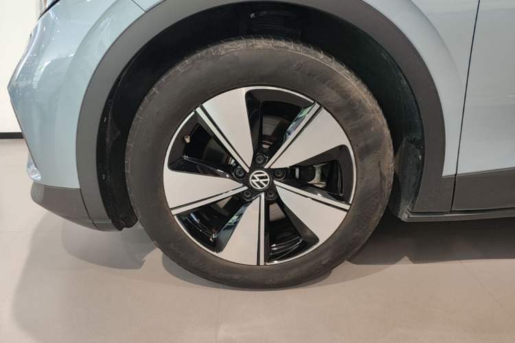 Used Volkswagen ID.4 X 2025 Smart Version Pure & Intelligent Enjoyment Edition Left Front Wheel Hub