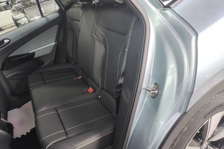 Used Volkswagen ID.4 X 2025 Smart Version Pure & Intelligent Enjoyment Edition Left Rear Seat
