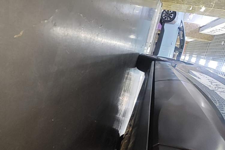 Used Volkswagen ID.4 X 2025 Smart Version Pure & Intelligent Enjoyment Edition Left Side Sill