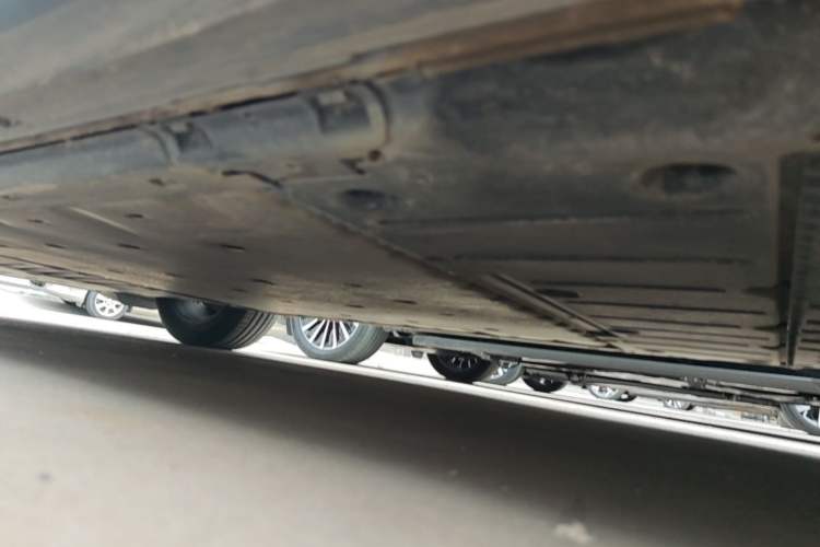 Used Volkswagen ID.4 X 2025 Smart Version Pure & Intelligent Enjoyment Edition Left Side Sill
