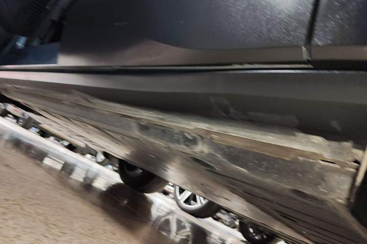 Used Volkswagen ID.4 X 2025 Smart Version Pure & Intelligent Enjoyment Edition Left Side Sill