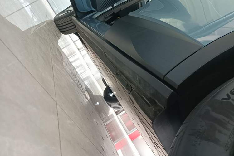 Used Volkswagen ID.4 X 2025 Smart Version Pure & Intelligent Enjoyment Edition Left Side Sill