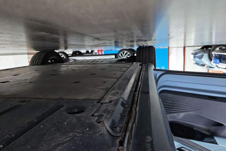 Used Volkswagen ID.4 X 2025 Smart Version Pure & Intelligent Enjoyment Edition Left Side Sill
