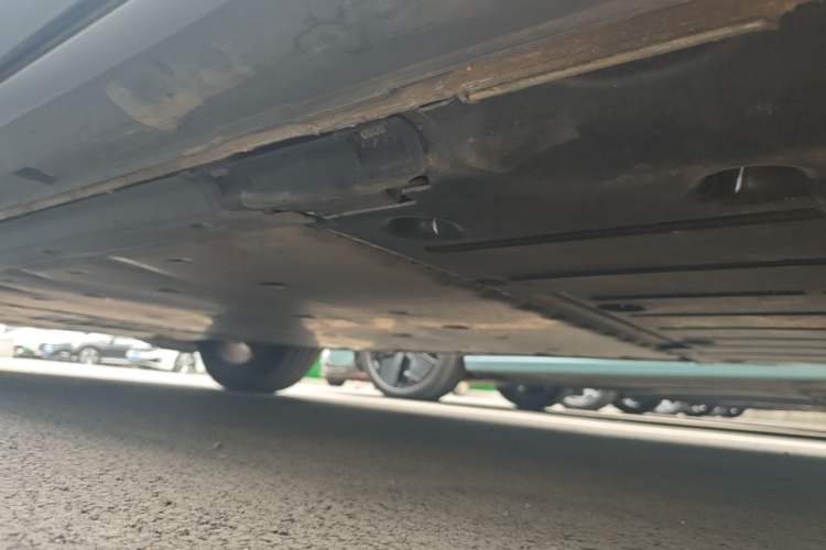 Used Volkswagen ID.4 X 2025 Smart Version Pure & Intelligent Enjoyment Edition Left Side Sill