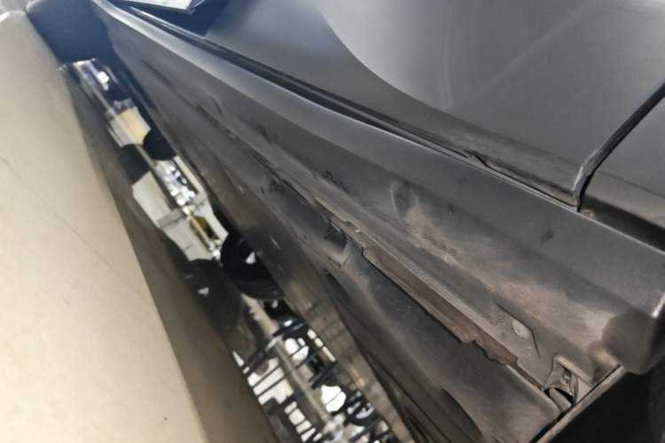 Used Volkswagen ID.4 X 2025 Smart Version Pure & Intelligent Enjoyment Edition Left Side Sill