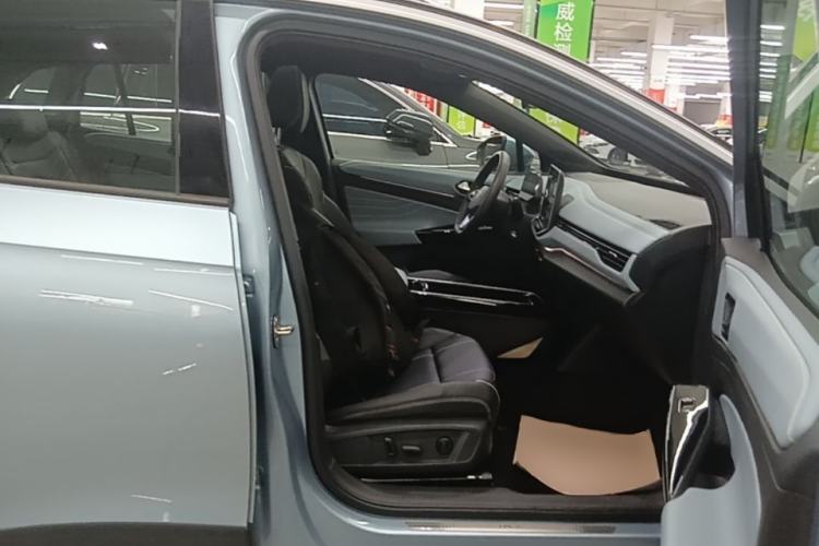 Used Volkswagen ID.4 X 2025 Smart Version Pure & Intelligent Enjoyment Edition Right Front Seat