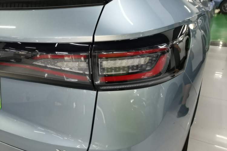 Used Volkswagen ID.4 X 2025 Smart Version Pure & Intelligent Enjoyment Edition Right Rear Taillight