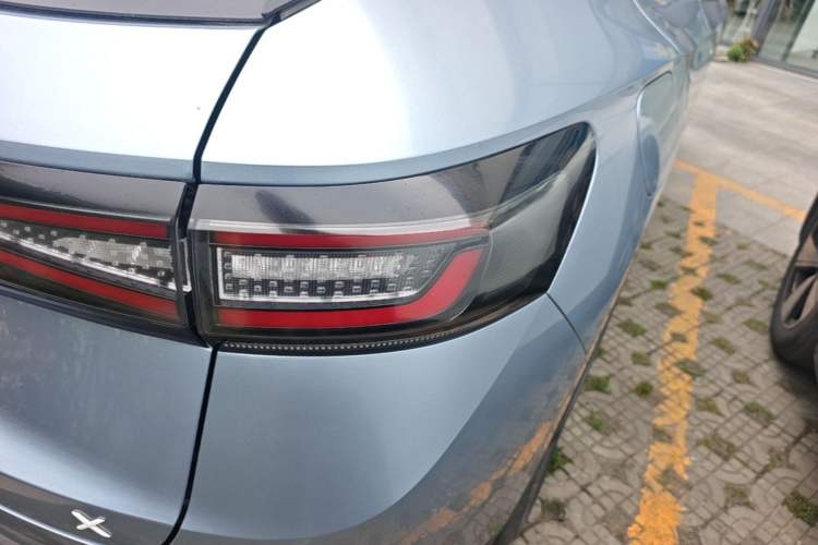 Used Volkswagen ID.4 X 2025 Smart Version Pure & Intelligent Enjoyment Edition Right Rear Taillight