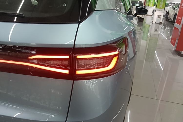 Used Volkswagen ID.4 X 2025 Smart Version Pure & Intelligent Enjoyment Edition Right Rear Taillight