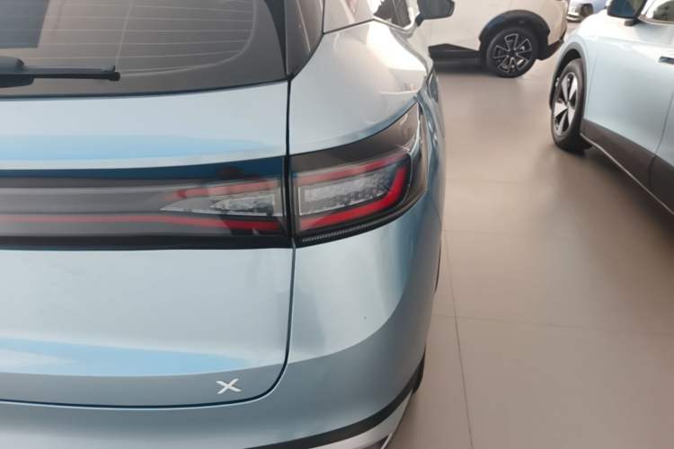 Used Volkswagen ID.4 X 2025 Smart Version Pure & Intelligent Enjoyment Edition Right Rear Taillight