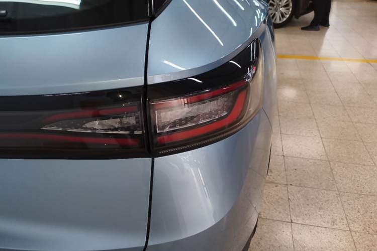 Used Volkswagen ID.4 X 2025 Smart Version Pure & Intelligent Enjoyment Edition Right Rear Taillight