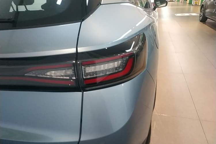 Used Volkswagen ID.4 X 2025 Smart Version Pure & Intelligent Enjoyment Edition Right Rear Taillight
