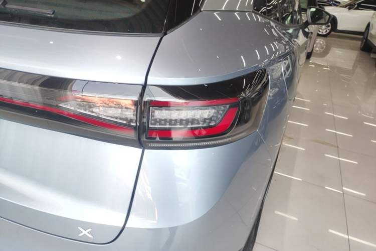 Used Volkswagen ID.4 X 2025 Smart Version Pure & Intelligent Enjoyment Edition Right Rear Taillight