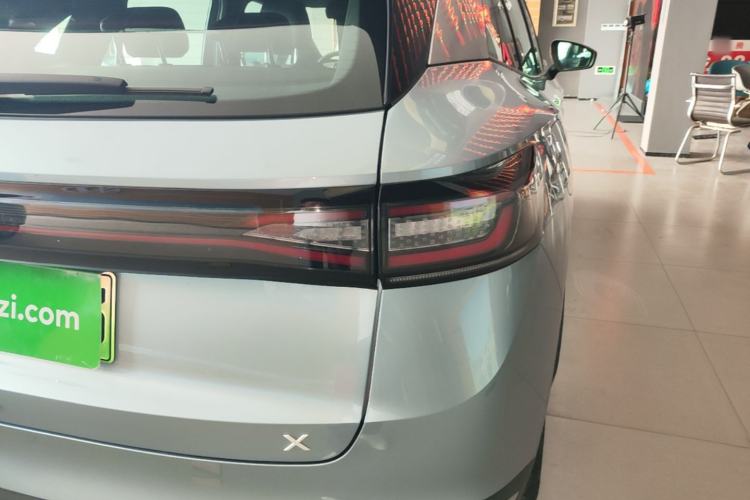 Used Volkswagen ID.4 X 2025 Smart Version Pure & Intelligent Enjoyment Edition Right Rear Taillight