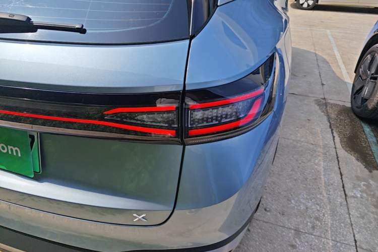 Used Volkswagen ID.4 X 2025 Smart Version Pure & Intelligent Enjoyment Edition Right Rear Taillight