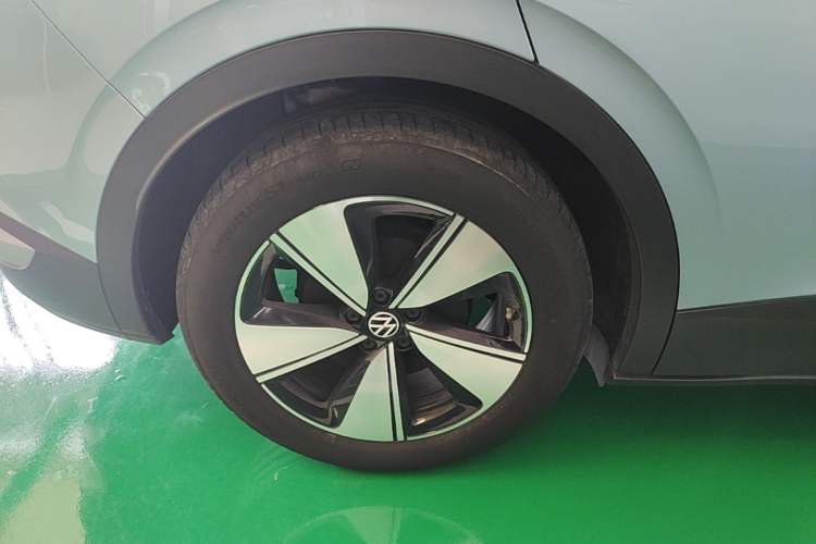 Used Volkswagen ID.4 X 2025 Smart Version Pure & Intelligent Enjoyment Edition Right Rear Wheel Hub
