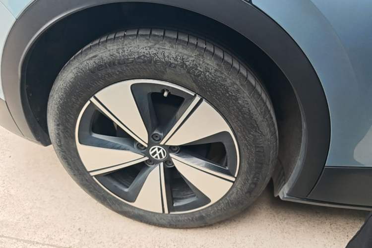 Used Volkswagen ID.4 X 2025 Smart Version Pure & Intelligent Enjoyment Edition Right Rear Wheel Hub