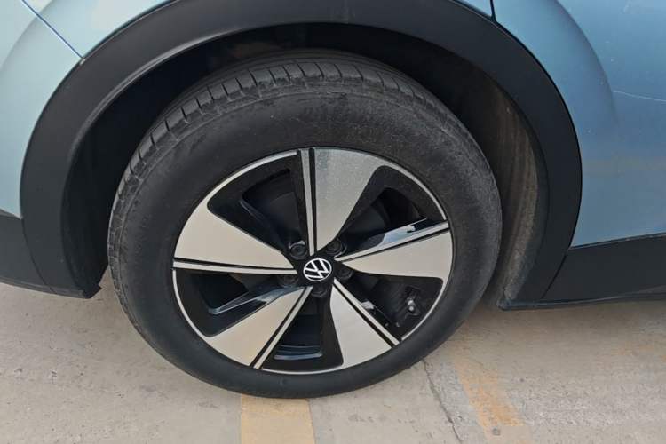 Used Volkswagen ID.4 X 2025 Smart Version Pure & Intelligent Enjoyment Edition Right Rear Wheel Hub