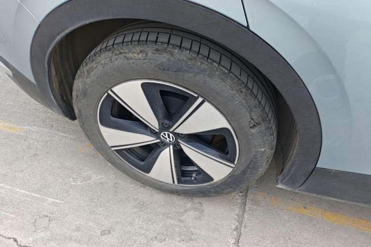 Used Volkswagen ID.4 X 2025 Smart Version Pure & Intelligent Enjoyment Edition Right Rear Wheel Hub
