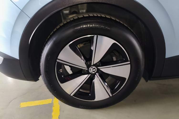 Used Volkswagen ID.4 X 2025 Smart Version Pure & Intelligent Enjoyment Edition Right Rear Wheel Hub
