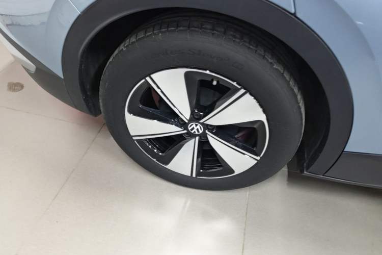 Used Volkswagen ID.4 X 2025 Smart Version Pure & Intelligent Enjoyment Edition Right Rear Wheel Hub