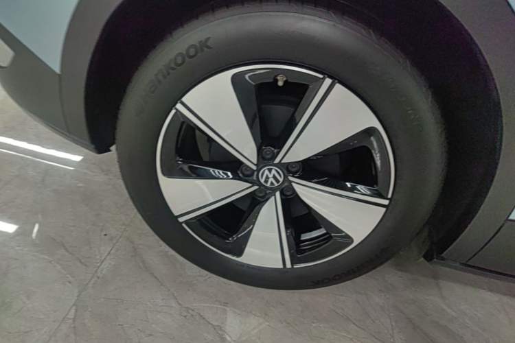 Used Volkswagen ID.4 X 2025 Smart Version Pure & Intelligent Enjoyment Edition Right Rear Wheel Hub