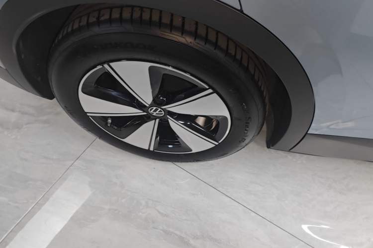 Used Volkswagen ID.4 X 2025 Smart Version Pure & Intelligent Enjoyment Edition Right Rear Wheel Hub