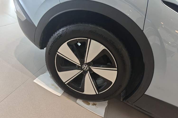 Used Volkswagen ID.4 X 2025 Smart Version Pure & Intelligent Enjoyment Edition Right Rear Wheel Hub