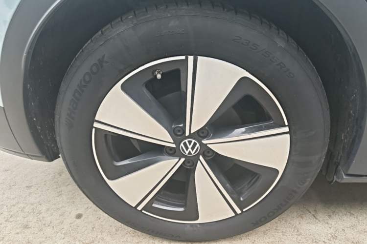 Used Volkswagen ID.4 X 2025 Smart Version Pure & Intelligent Enjoyment Edition Right Rear Wheel Hub