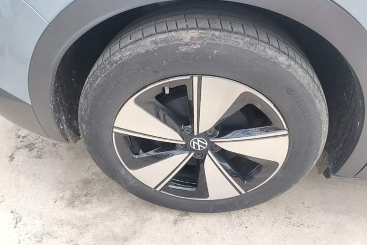 Used Volkswagen ID.4 X 2025 Smart Version Pure & Intelligent Enjoyment Edition Right Rear Wheel Hub