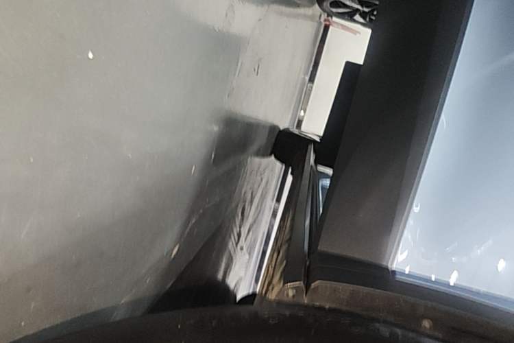 Used Volkswagen ID.4 X 2025 Smart Version Pure & Intelligent Enjoyment Edition Right Side Sill