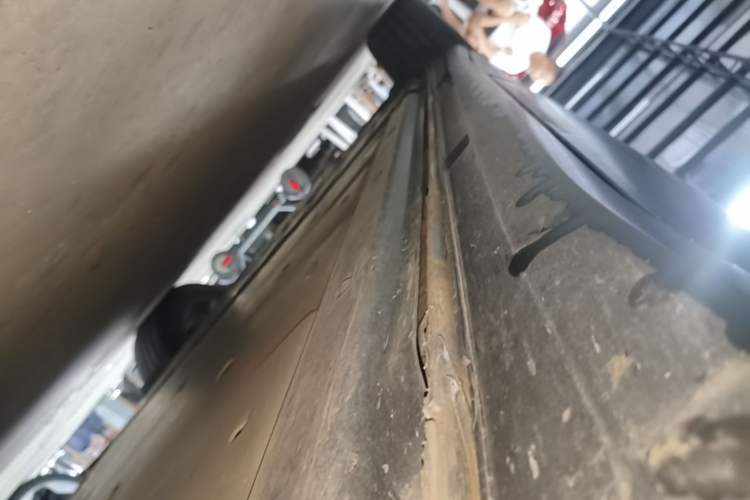 Used Volkswagen ID.4 X 2025 Smart Version Pure & Intelligent Enjoyment Edition Right Side Sill